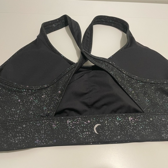 Zyia Active Black Reflective Mirage Light and Tight Cross Strap Sports Bra XL - Picture 6 of 6